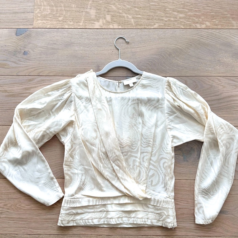 Ronny kobo cream silk blouse size small NWOT